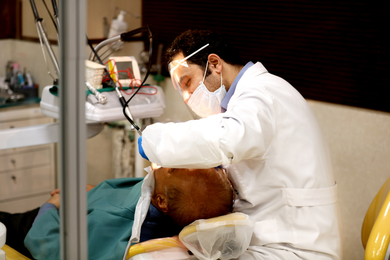 عکس ۳